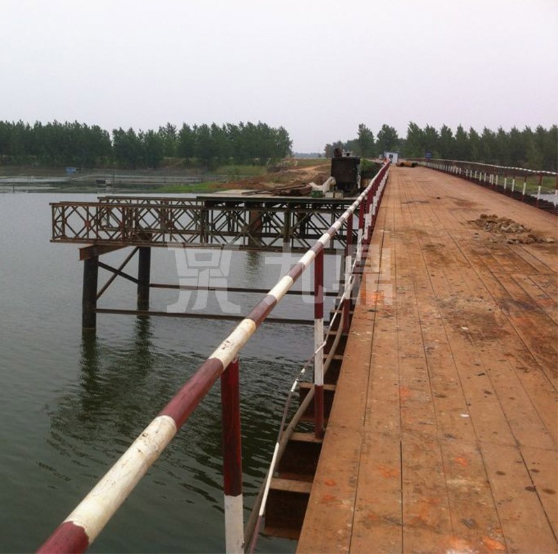 安(an)幑(hui)路(lu)橋(qiao)徐明高(gao)速(su)沱湖(hu)特(te)大(da)橋鋼便橋